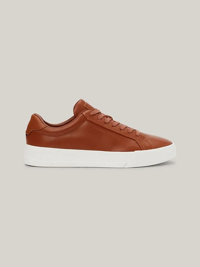 Zapatillas con suela de goma de cuero Zapatillas con suela de goma de cuero