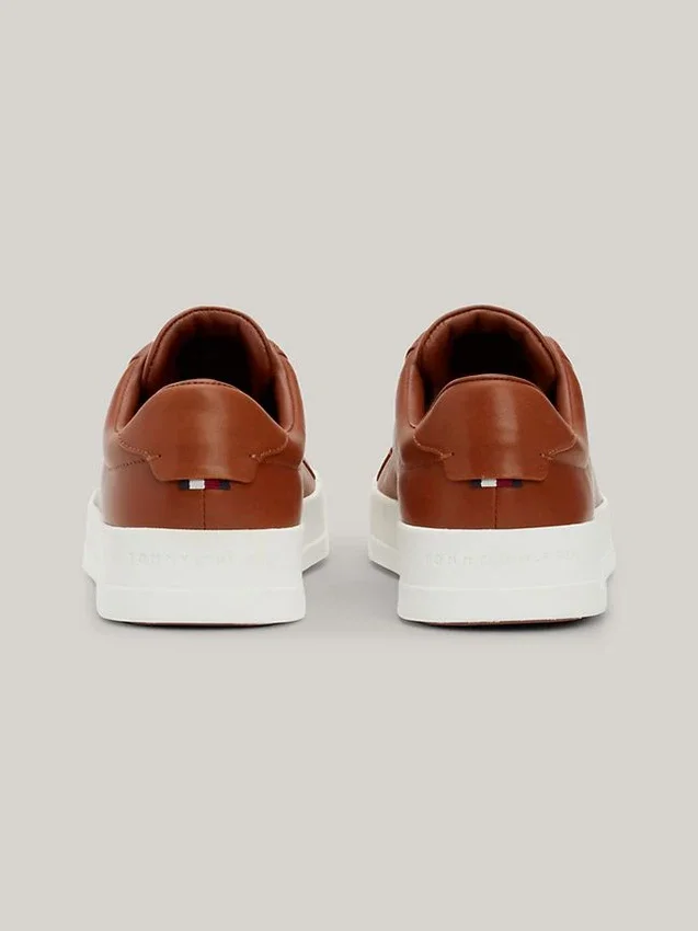 Zapatillas con suela de goma de cuero Zapatillas con suela de goma de cuero