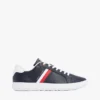 Zapatillas con suela de goma y rayas Zapatillas con suela de goma y rayas