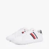 Zapatillas con suela de goma y rayas Zapatillas con suela de goma y rayas