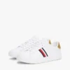 Zapatillas de corte bajo de piel con rayas distintivas Zapatillas de corte bajo de piel con rayas distintivas