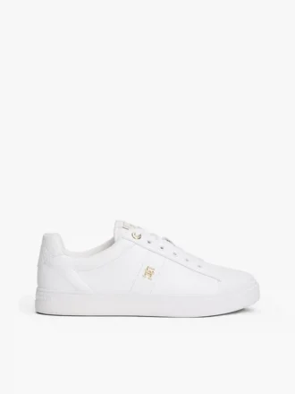Zapatillas de corte bajo de piel con talón y monograma Zapatillas de corte bajo de piel con talón y monograma