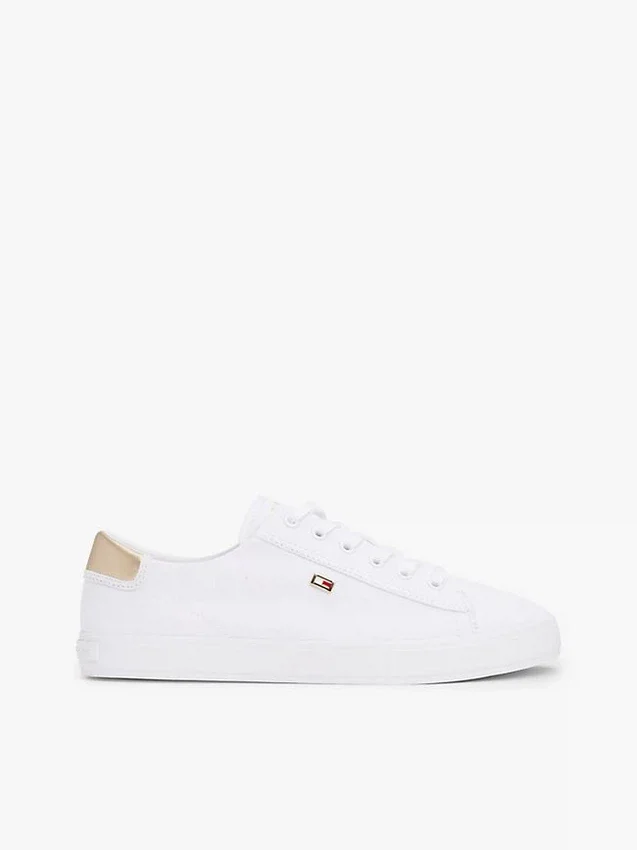 Zapatillas de lona con talón metalizado Zapatillas de lona con talón metalizado
