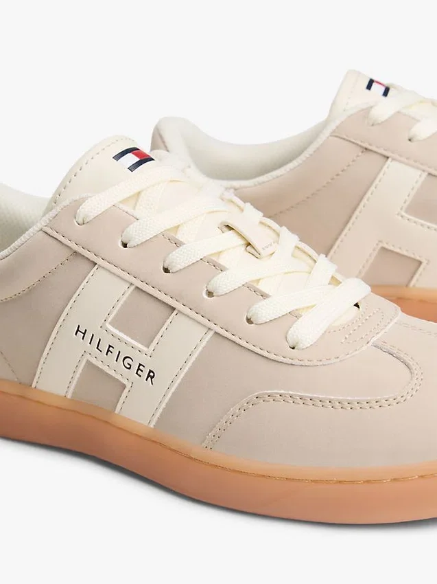 Zapatillas de patinaje con logotipo Hilfiger Zapatillas de patinaje con logotipo Hilfiger