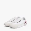 Zapatillas deportivas clásicas de ante Zapatillas deportivas clásicas de ante