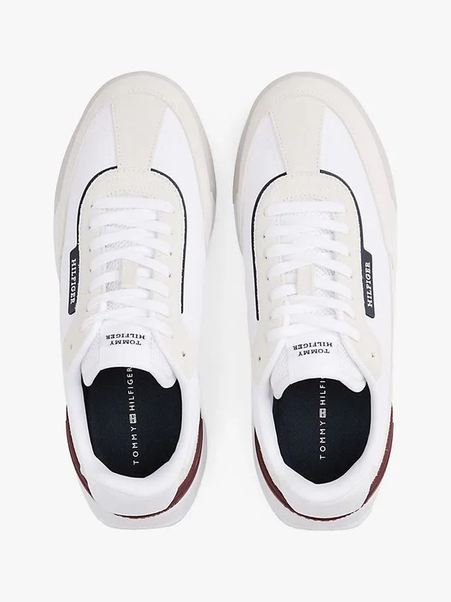 Zapatillas deportivas clásicas de ante Zapatillas deportivas clásicas de ante
