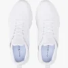Zapatillas deportivas de estilo runner con materiales mixtos