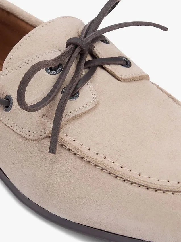 Zapatos náuticos de ante flexibles Zapatos náuticos de ante flexibles