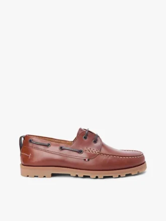 Zapatos náuticos de cuero ligero con suela de tacos