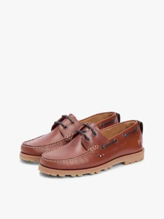 Zapatos náuticos de cuero ligero con suela de tacos