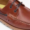 Zapatos náuticos de cuero ligero con suela de tacos